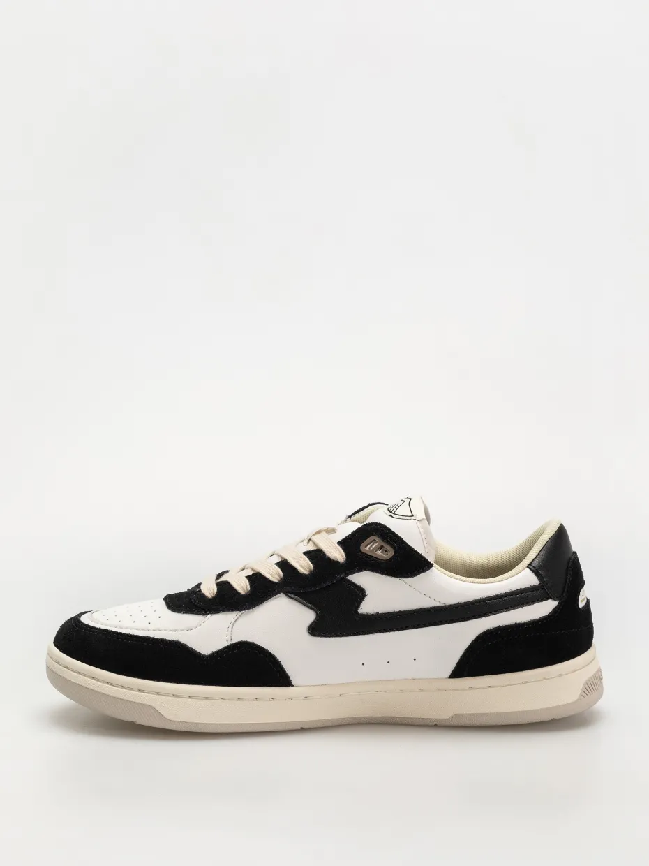Stepney Workers Club Pro Cup 01 S-Strike Shoes