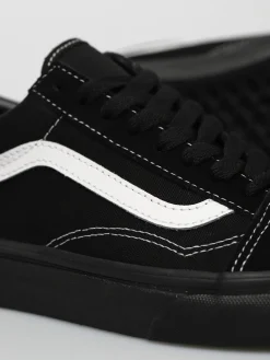 Vans Old Skool Shoes