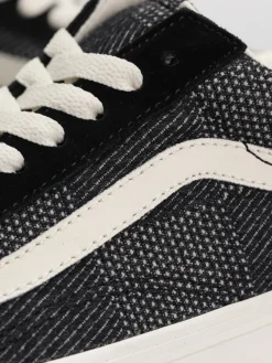 Vans Old Skool Shoes