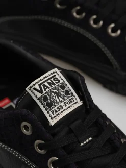 Vans X Pass Port Skate Lampin Shoes