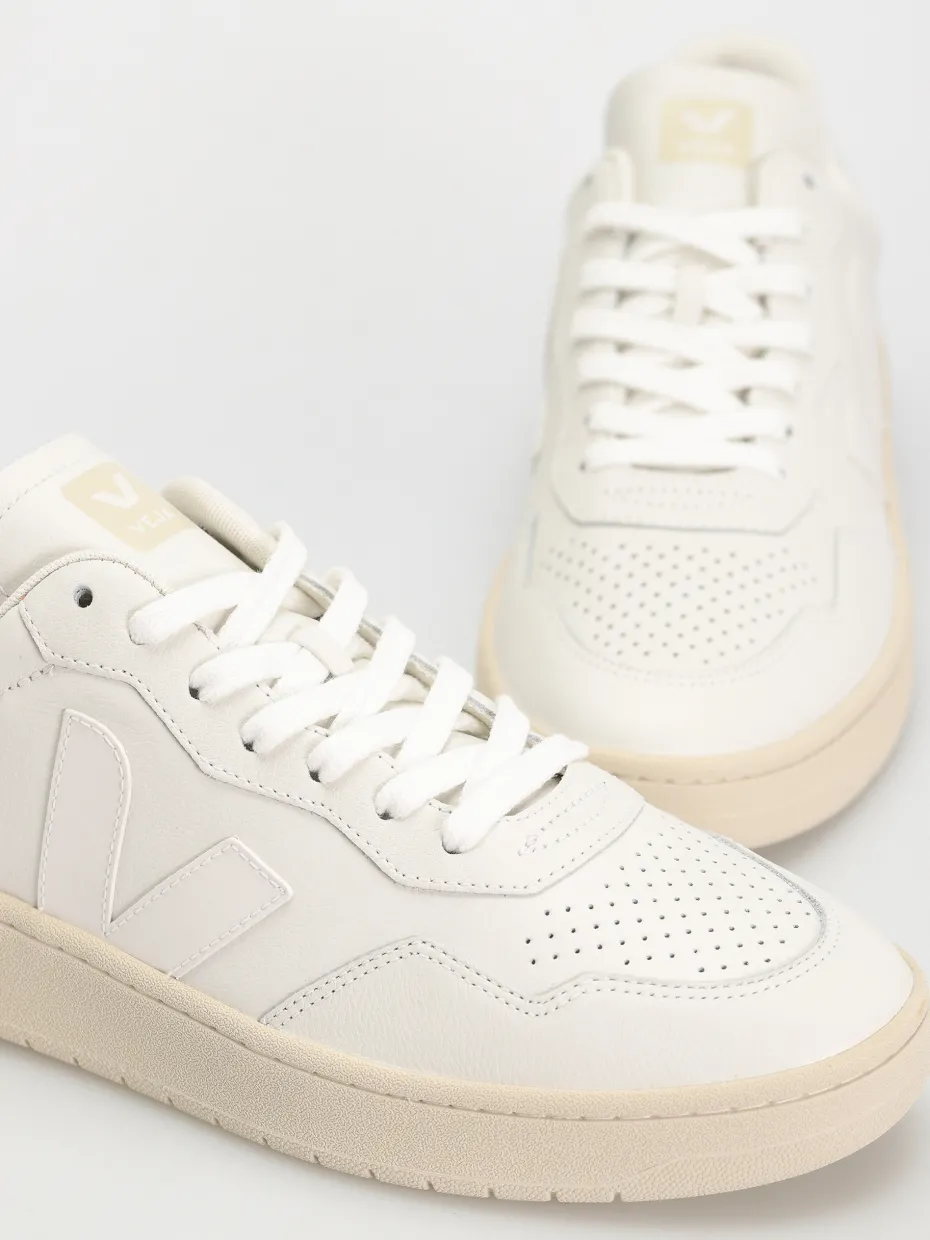 Veja V-90 Shoes