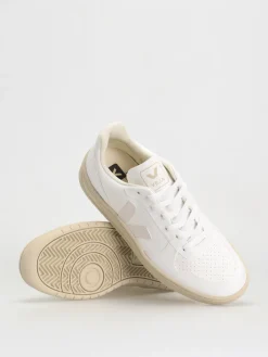 Veja V-10 Shoes