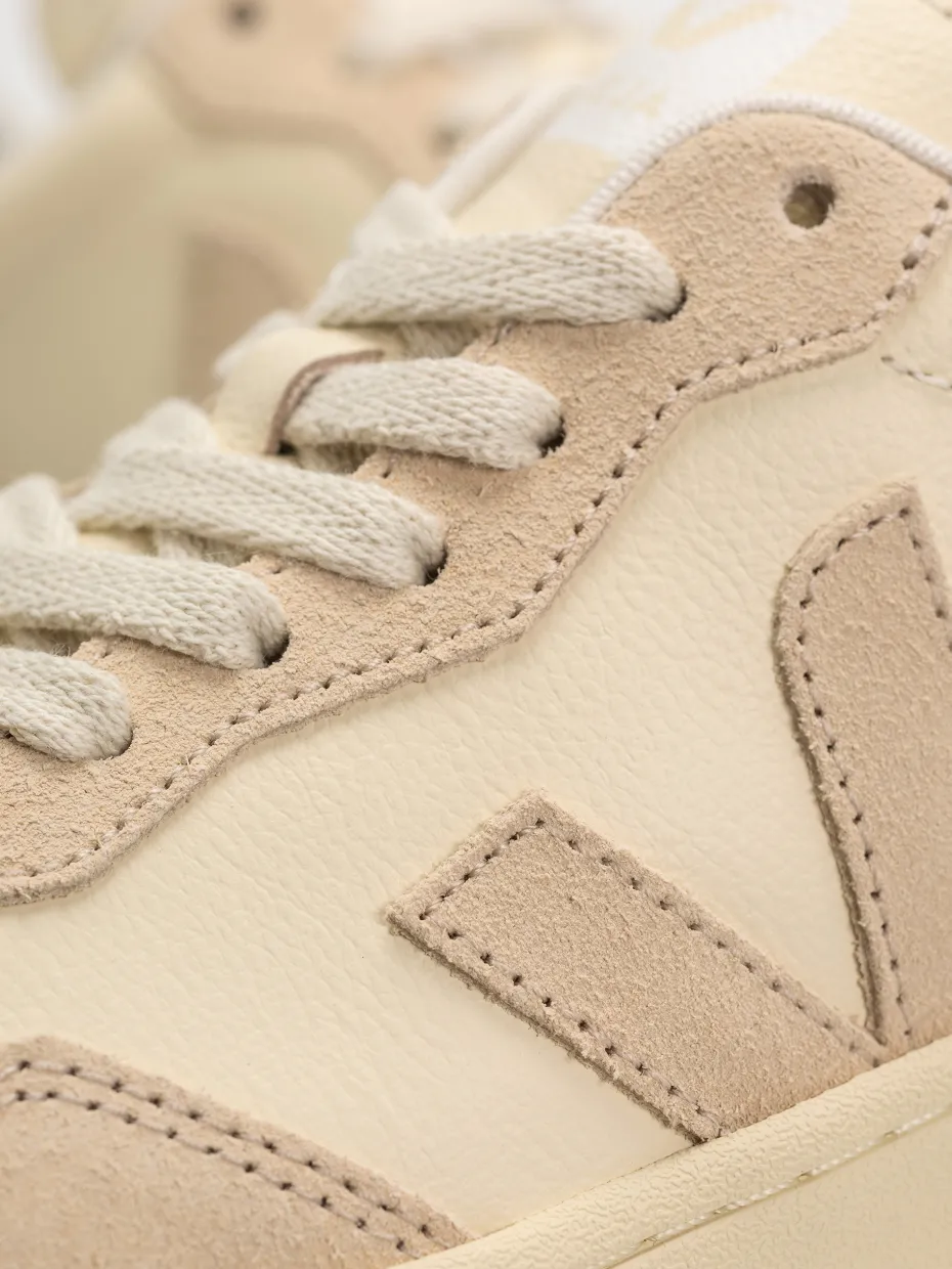 Veja V-90 Wmn Shoes