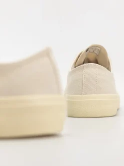Veja Wata II Low Wmn Shoes