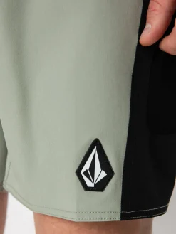 Volcom Surf Vitals Yago Dora 19 Boardshorts